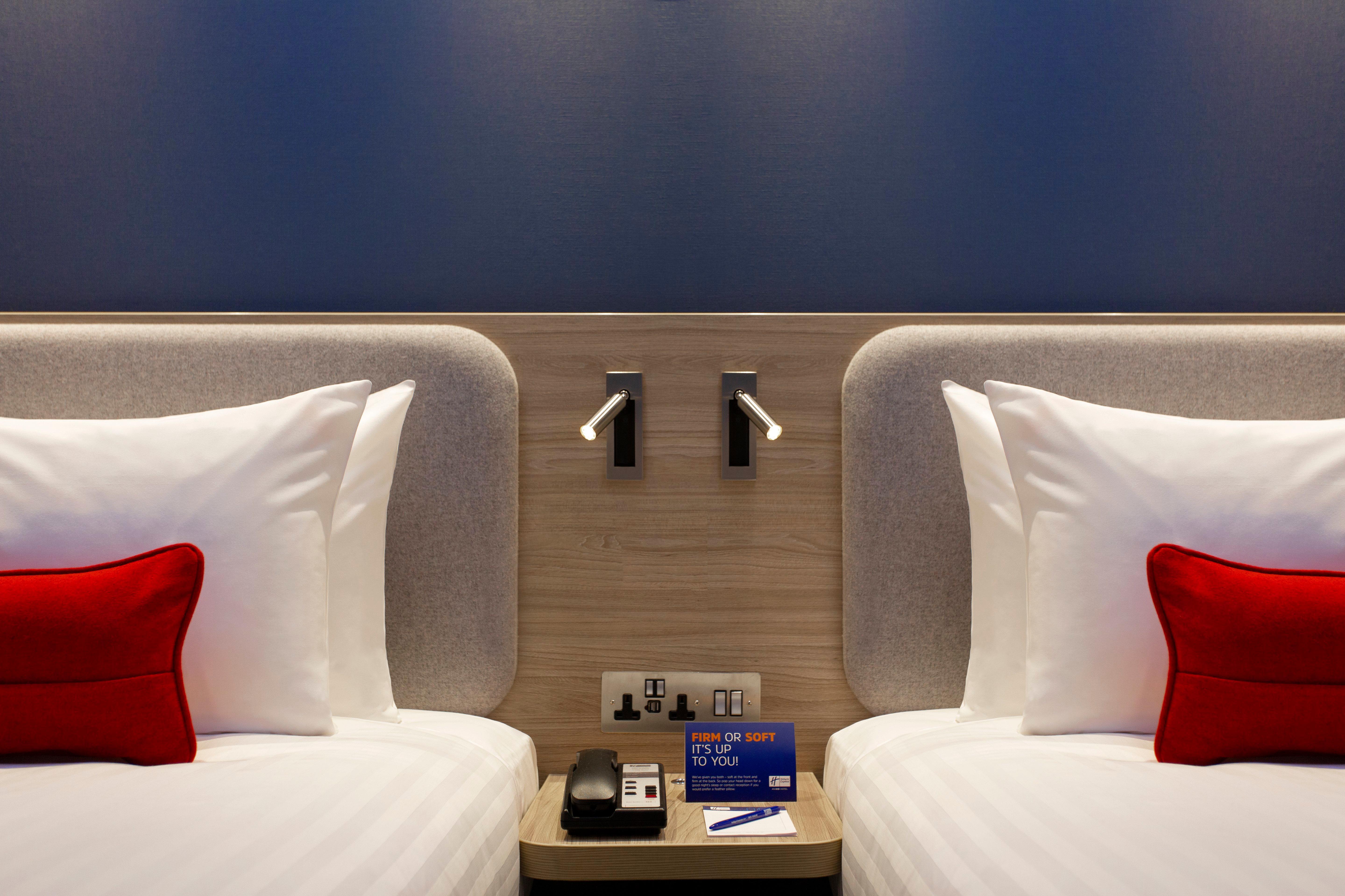 Holiday Inn Express Royal Docks By Ihg Londra Esterno foto