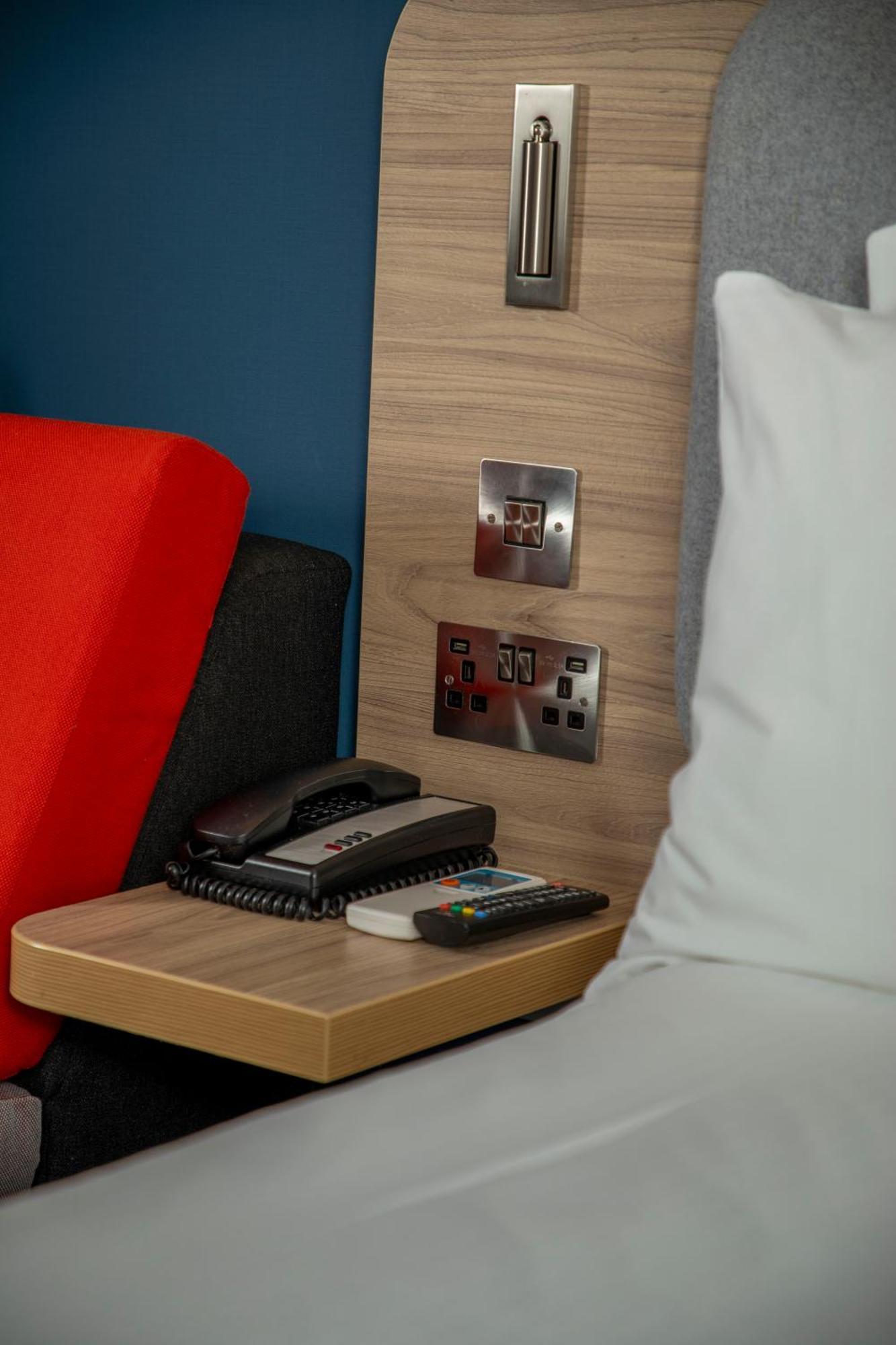 Holiday Inn Express Royal Docks By Ihg Londra Esterno foto