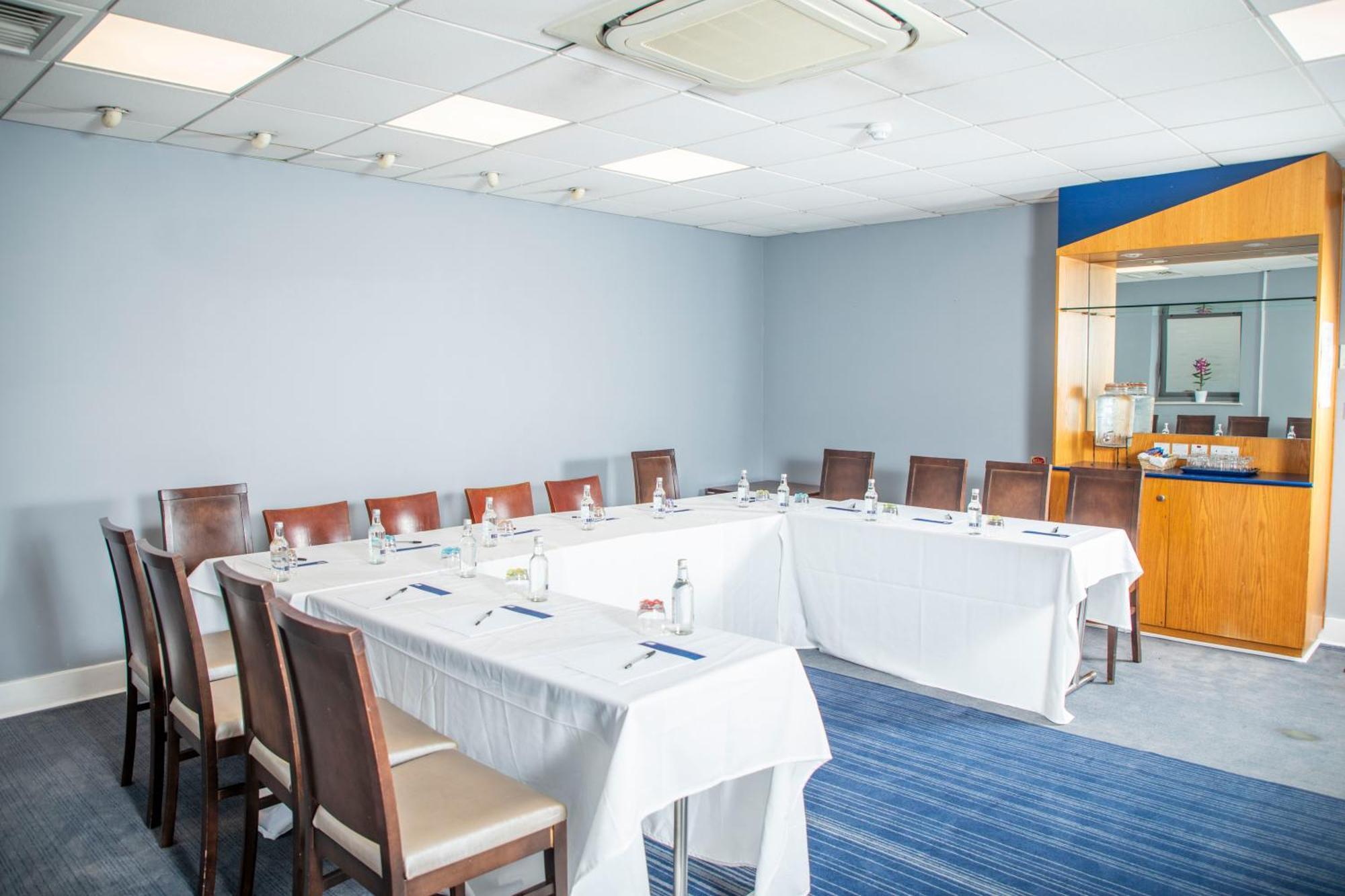 Holiday Inn Express Royal Docks By Ihg Londra Esterno foto
