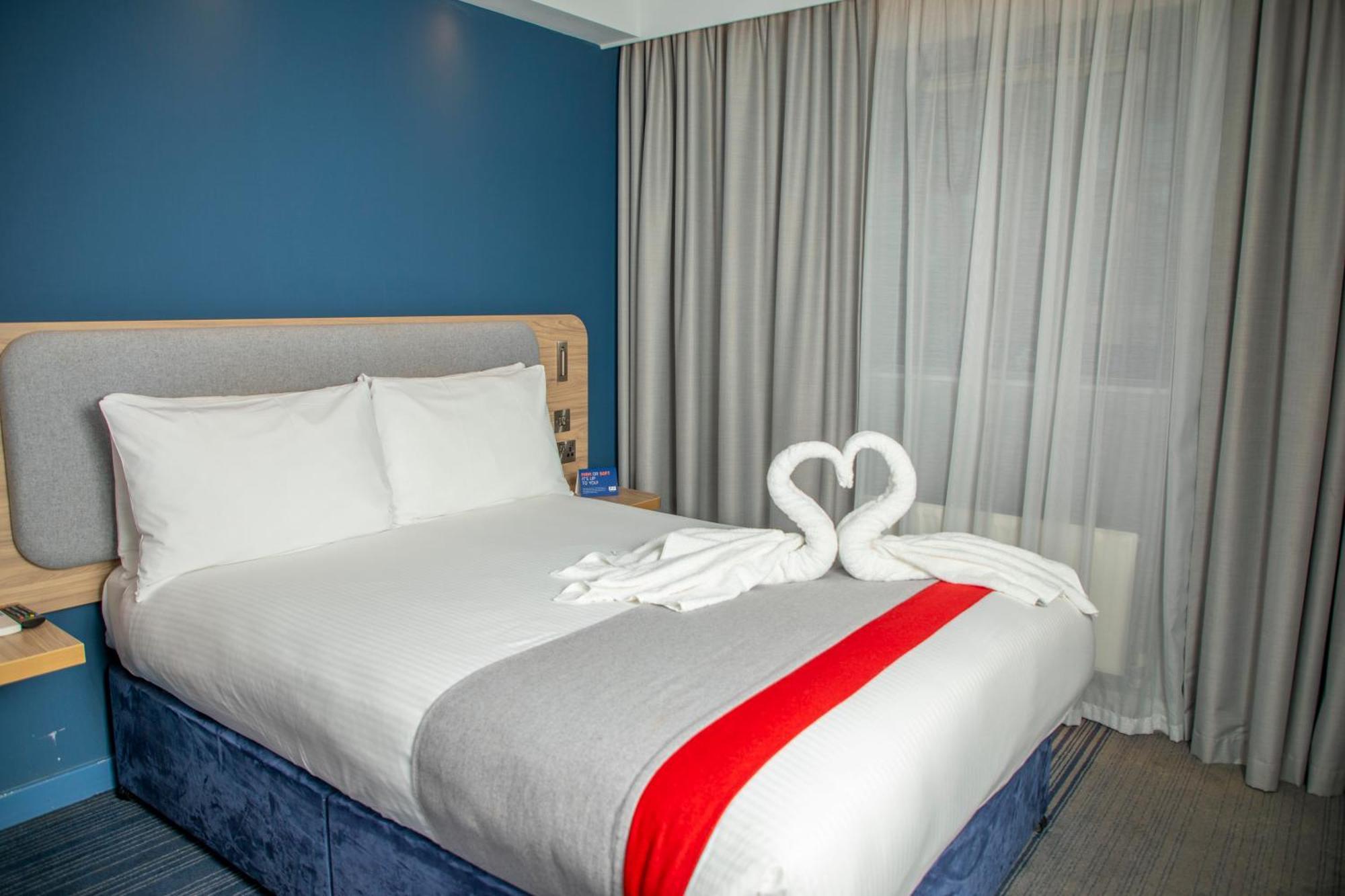 Holiday Inn Express Royal Docks By Ihg Londra Esterno foto