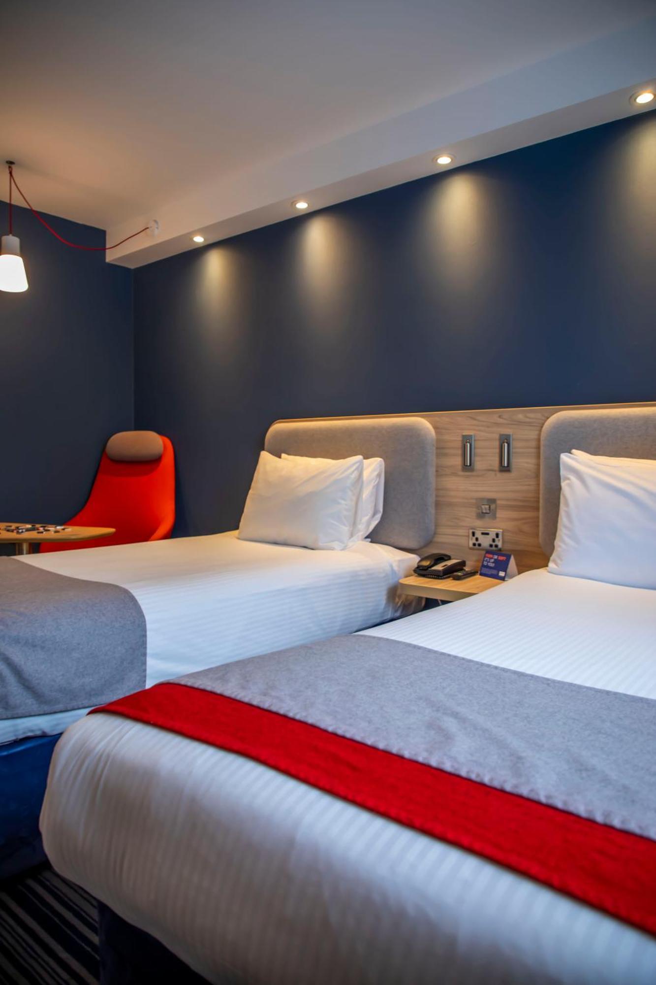 Holiday Inn Express Royal Docks By Ihg Londra Esterno foto