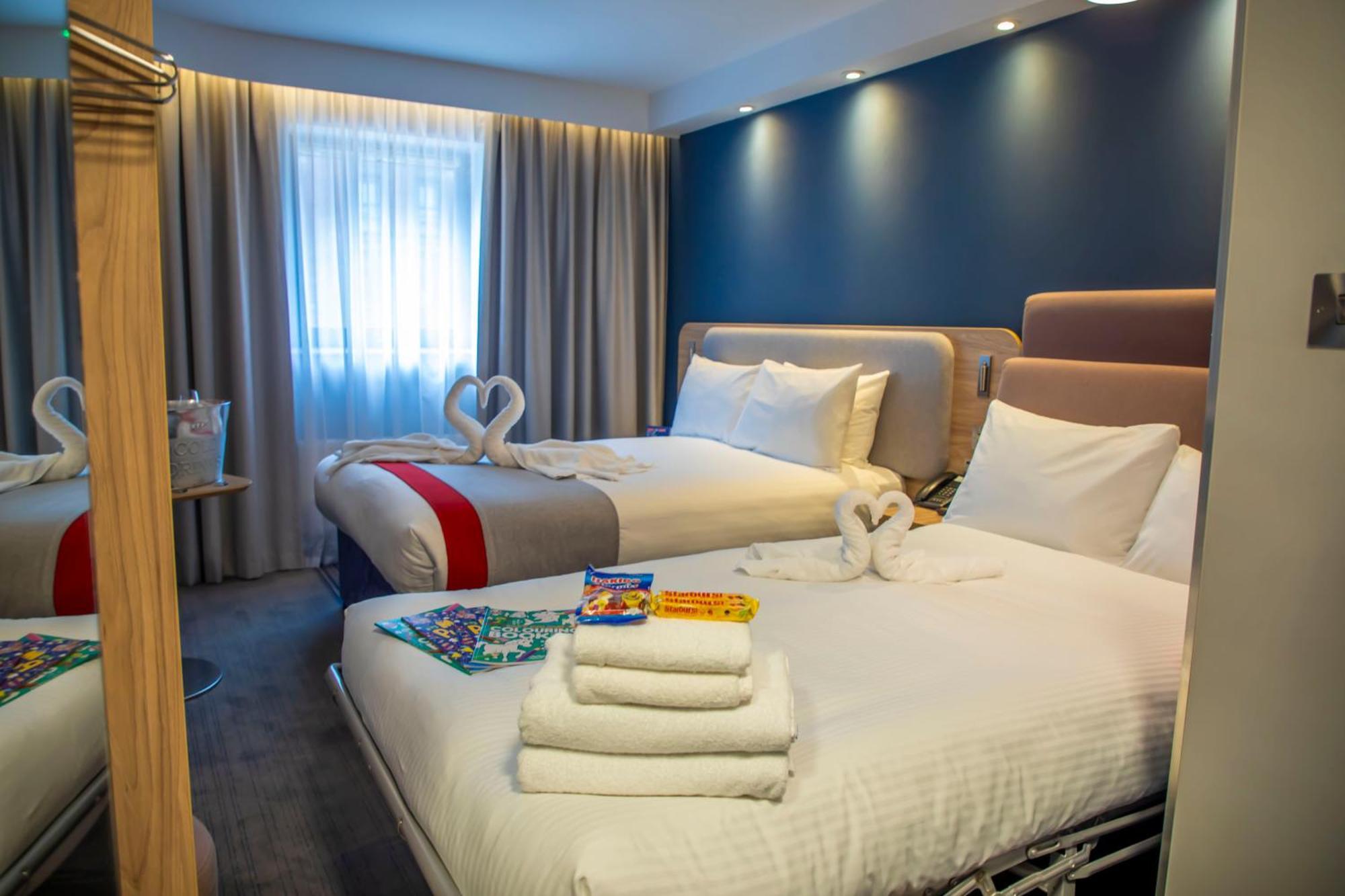 Holiday Inn Express Royal Docks By Ihg Londra Esterno foto