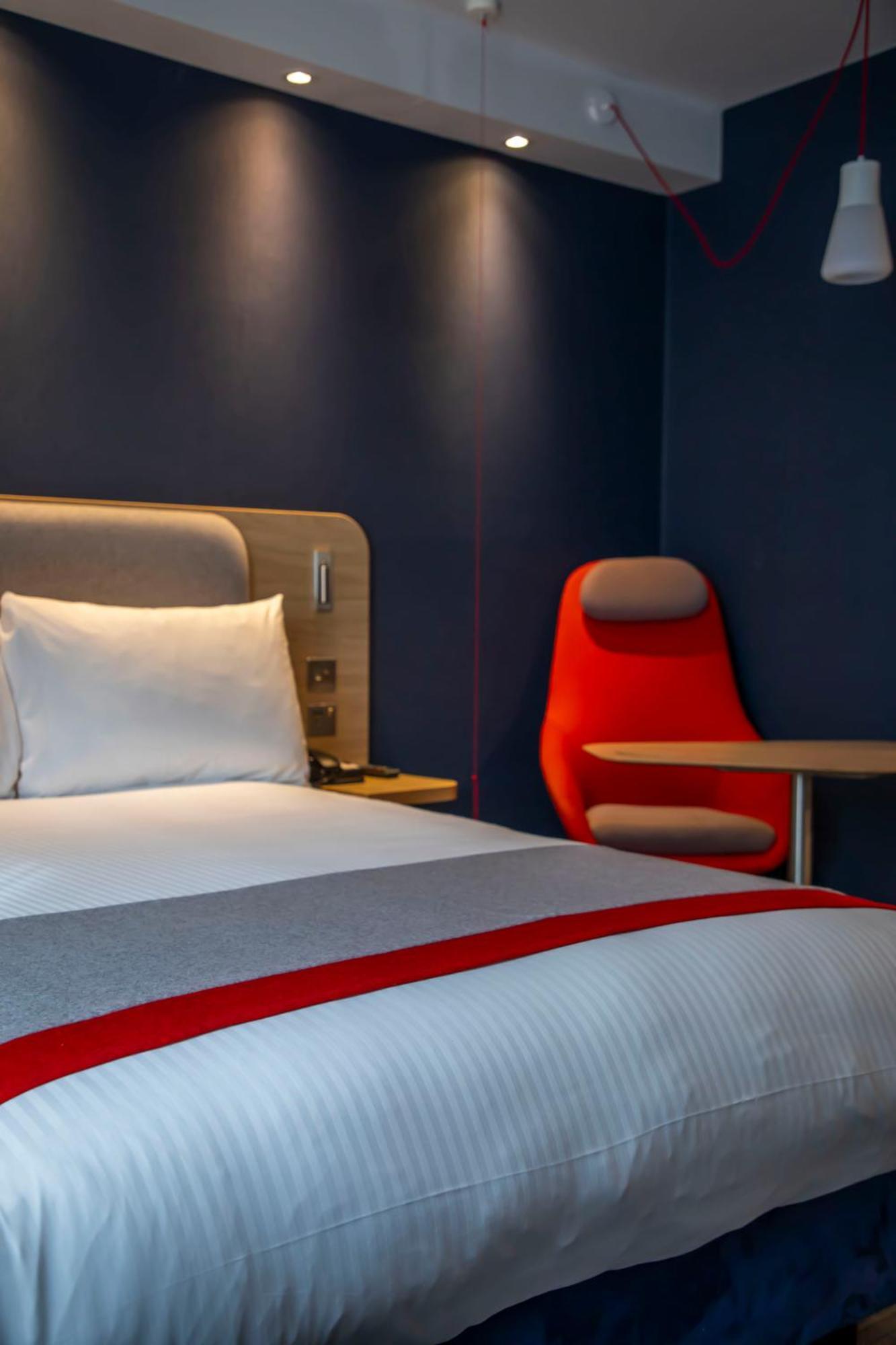 Holiday Inn Express Royal Docks By Ihg Londra Esterno foto