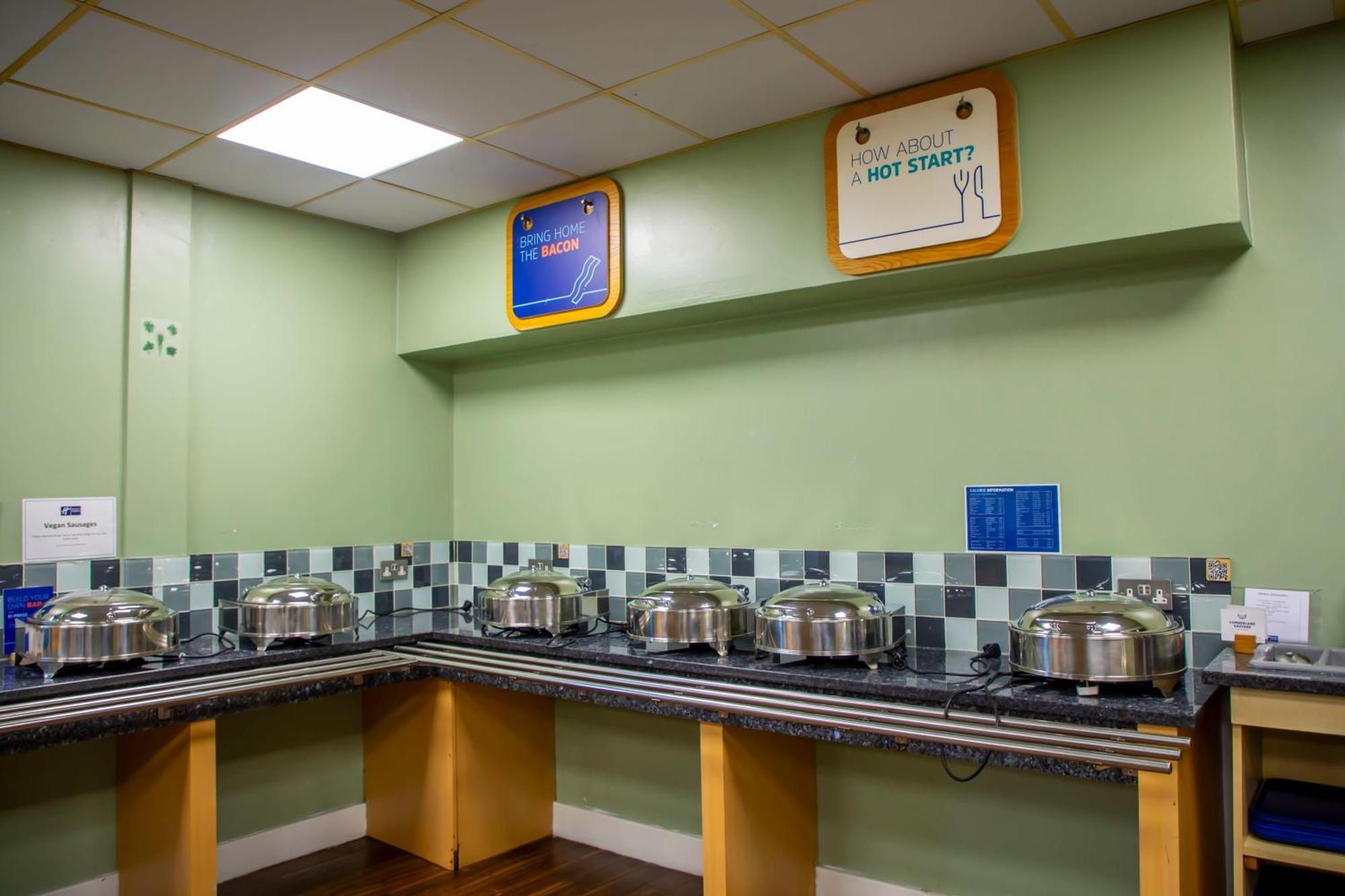 Holiday Inn Express Royal Docks By Ihg Londra Esterno foto