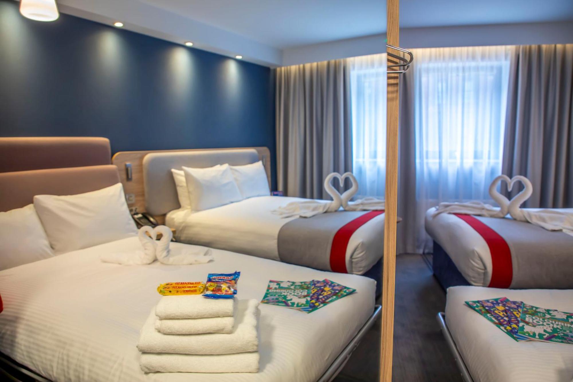 Holiday Inn Express Royal Docks By Ihg Londra Esterno foto