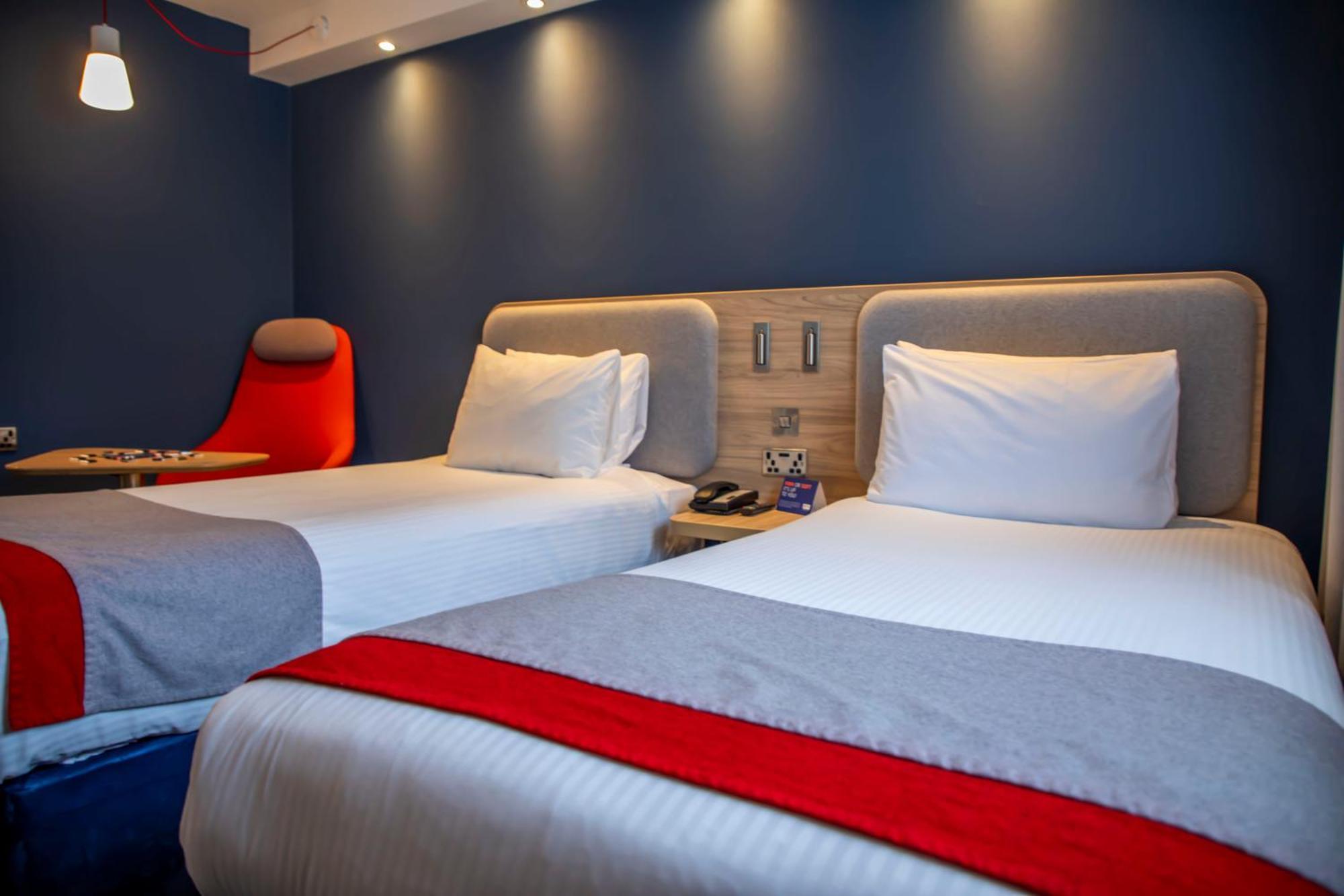 Holiday Inn Express Royal Docks By Ihg Londra Esterno foto