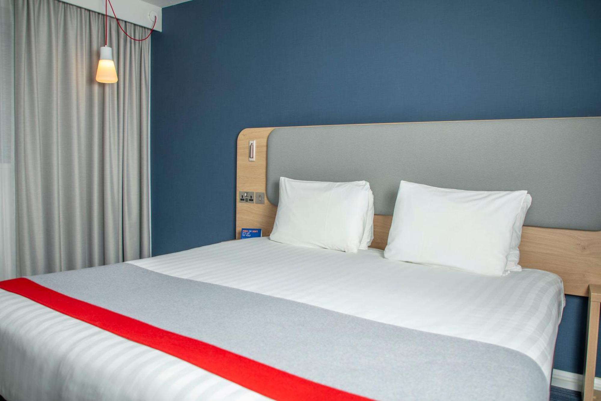 Holiday Inn Express Royal Docks By Ihg Londra Esterno foto